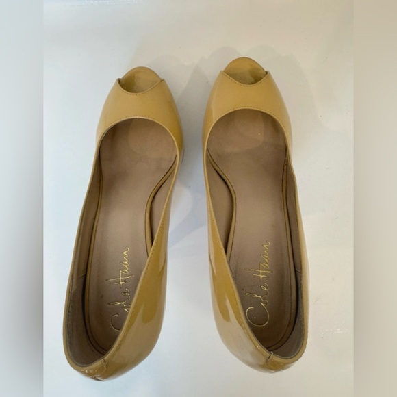 Cole Haan Yellow Patent Leather Peep Toe Heels Size 7 - Picture 5 of 8